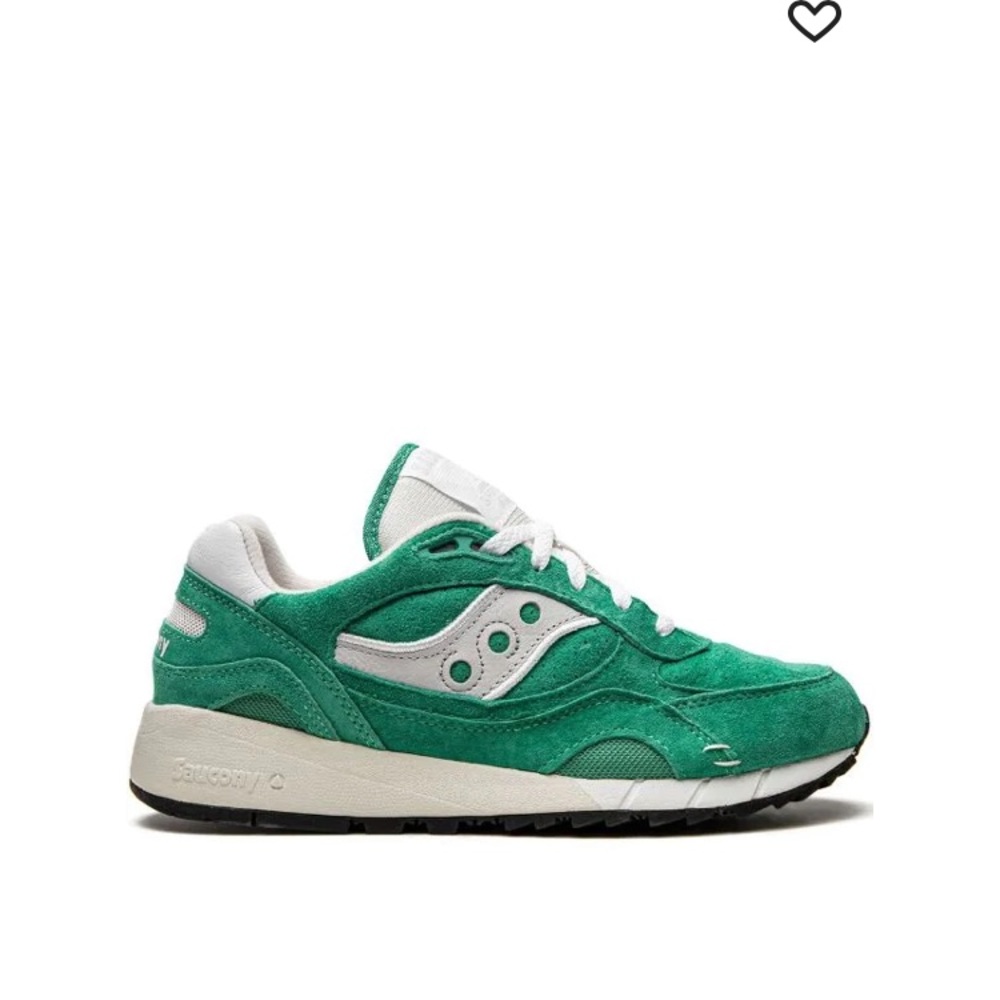 Saucony Shadow 6000 green sneakers. Size 9.